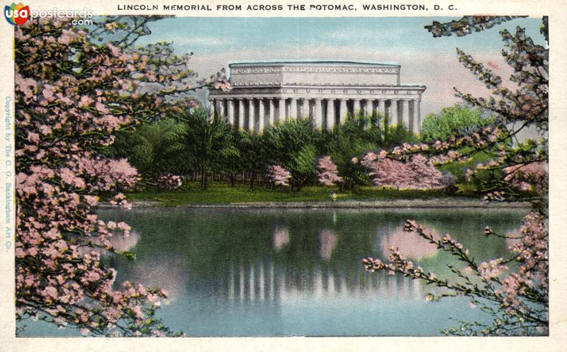 Lincoln Memorial from across the Potomac