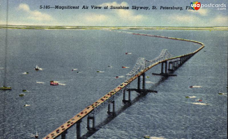 Magnificent Air View os Sunshine Skyway