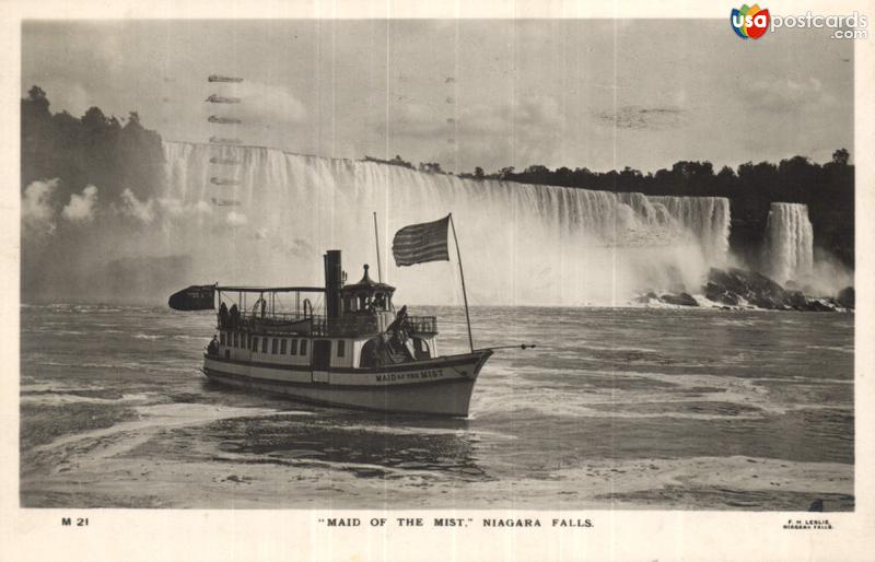 Pictures of Niagara Falls, New York, United States: Maid of the Mist below American Falls