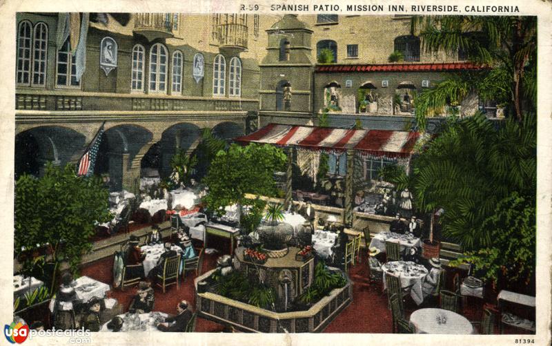 Pictures of Riverside, California: Spanish Patio, Mission Inn