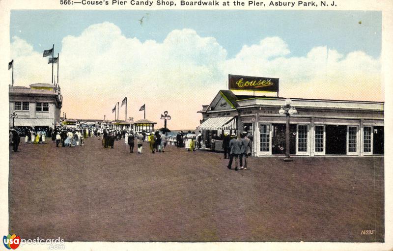 Pictures of Asbury Park, New Jersey: Couse´s Pier Candy Shop, Boardwalk at the Pier