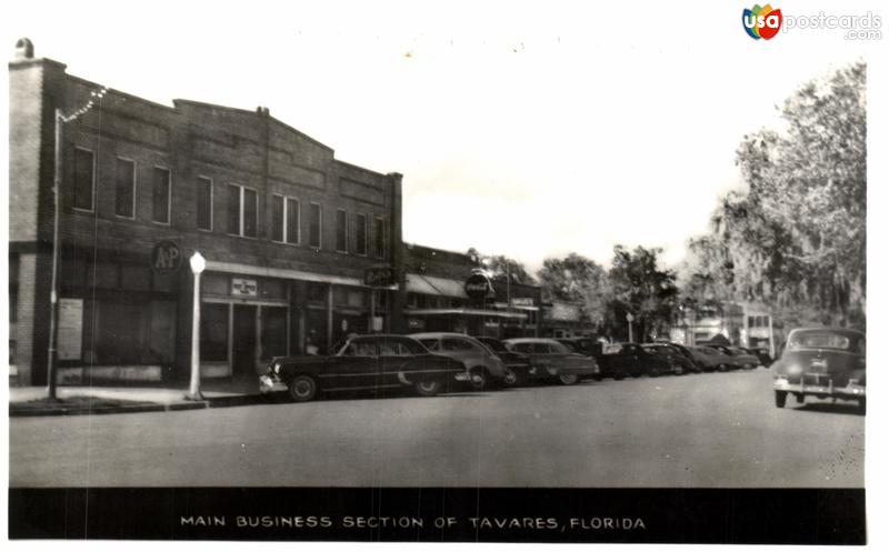 Pictures of Tavares, Florida: Main business section