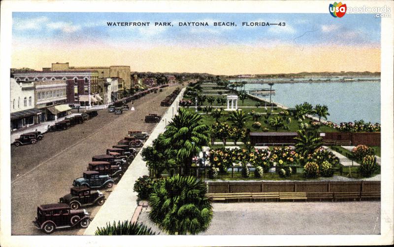 Pictures of Daytona Beach, Florida: Waterfront Park