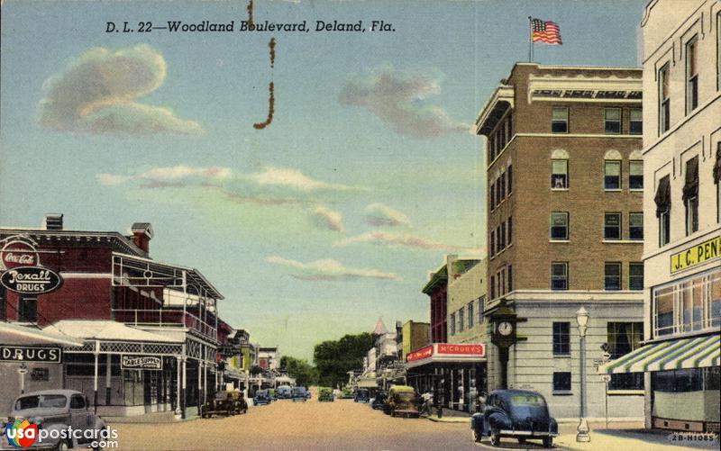 Pictures of DeLand, Florida: Woodland Boulevard