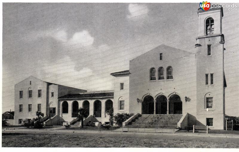 Pictures of Daytona Beach, Florida: Community Methodist Church