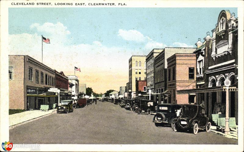 Pictures of Clearwater, Florida: Cleveland Street, looking East