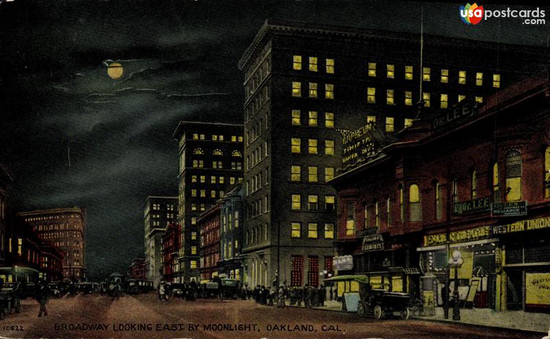 Pictures of Oakland, California: Broadway Looking East by monlight