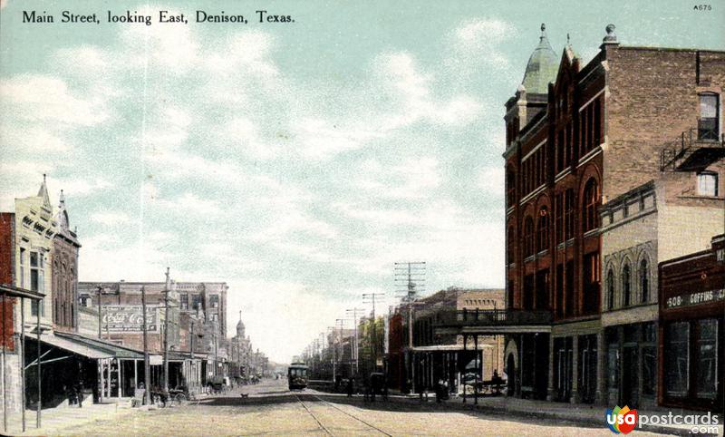 Pictures of Denison, Texas: Main Street, looking East