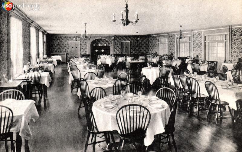 Pictures of State College, Pennsylvania: Nittany Lion Inn, diner room