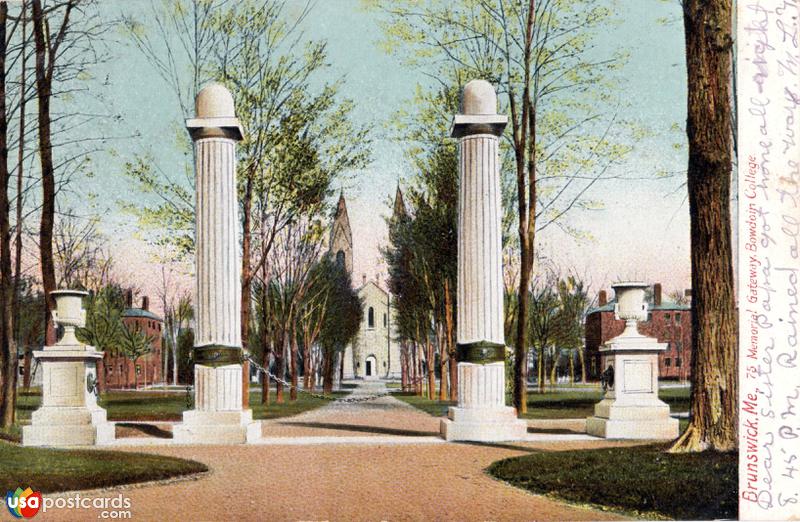 Pictures of Brunswick, Maine: Memorial Gateway, Bowdoin College