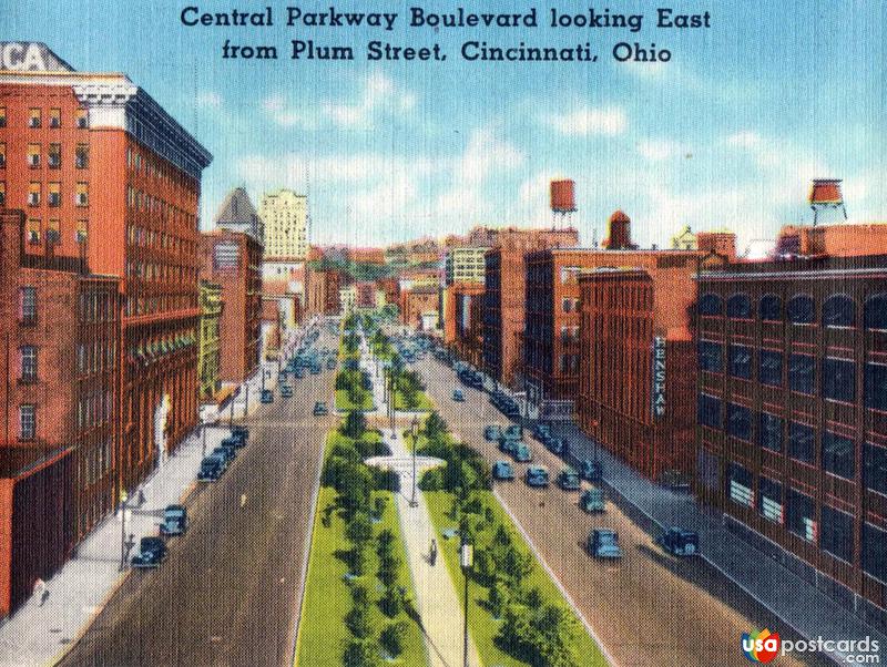 Pictures of Cincinnati, Ohio: Central Parkway Boulevard looking East