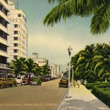 Hotels along Ocean Drive