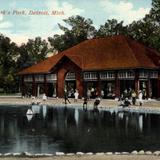 Pavilion, Clark´s Park